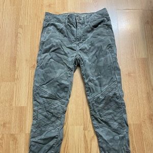 American Eagle Camo Pants